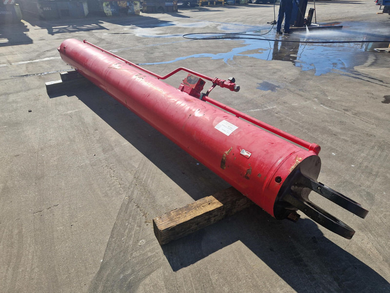 Terex AC 700 Boom cylinder left - Hydraulic cylinder for Crane: picture 3 Terex AC 700 Boom cylinder left - Hydraulic cylinder for Crane: picture 3