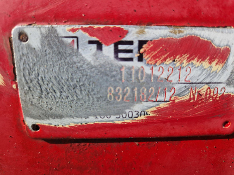 Terex AC 700 Boom cylinder left - Hydraulic cylinder for Crane: picture 5 Terex AC 700 Boom cylinder left - Hydraulic cylinder for Crane: picture 5