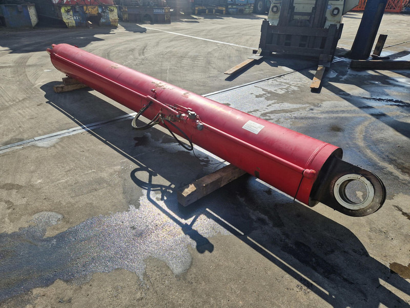 Terex AC 700 LUFFING CYLINDER right - Hydraulic cylinder for Crane: picture 3 Terex AC 700 LUFFING CYLINDER right - Hydraulic cylinder for Crane: picture 3