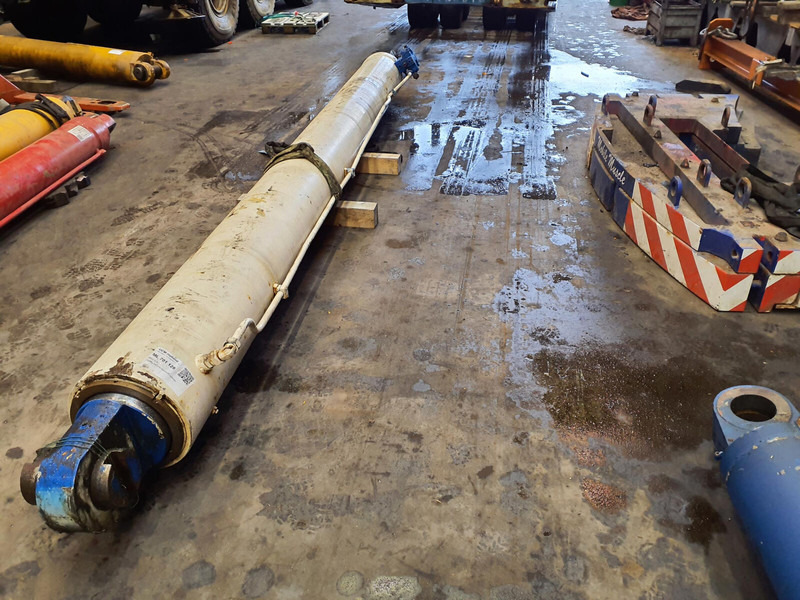 Terex HC 340 boom cylinder - Hydraulic cylinder for Crane: picture 2 Terex HC 340 boom cylinder - Hydraulic cylinder for Crane: picture 2