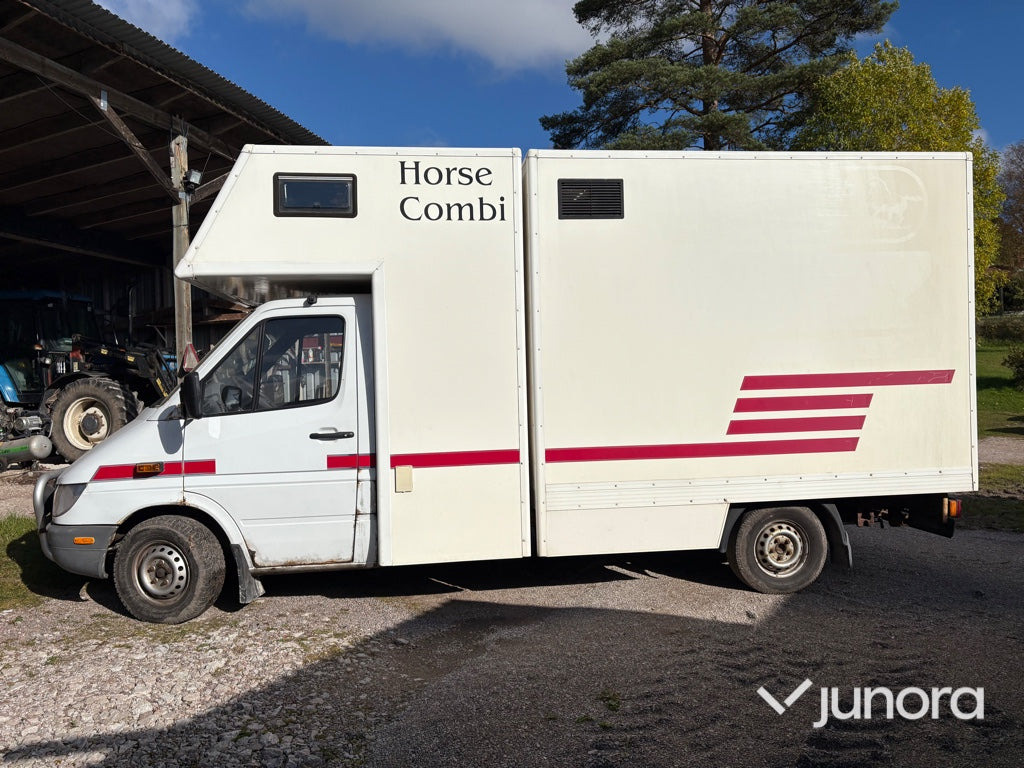 Hästtransport - Mercedes-Benz, 316 CDI - Horse truck: picture 2 Hästtransport - Mercedes-Benz, 316 CDI - Horse truck: picture 2
