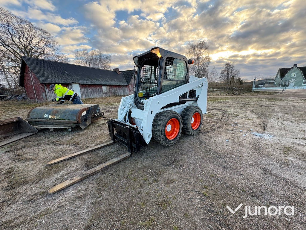 Kompaktlastare – Bobcat S450 - Skid steer loader: picture 1 Kompaktlastare – Bobcat S450 - Skid steer loader: picture 1
