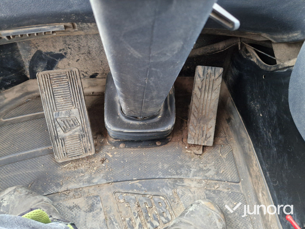 Wheel loader Lastmaskin JCB 412S: picture 16