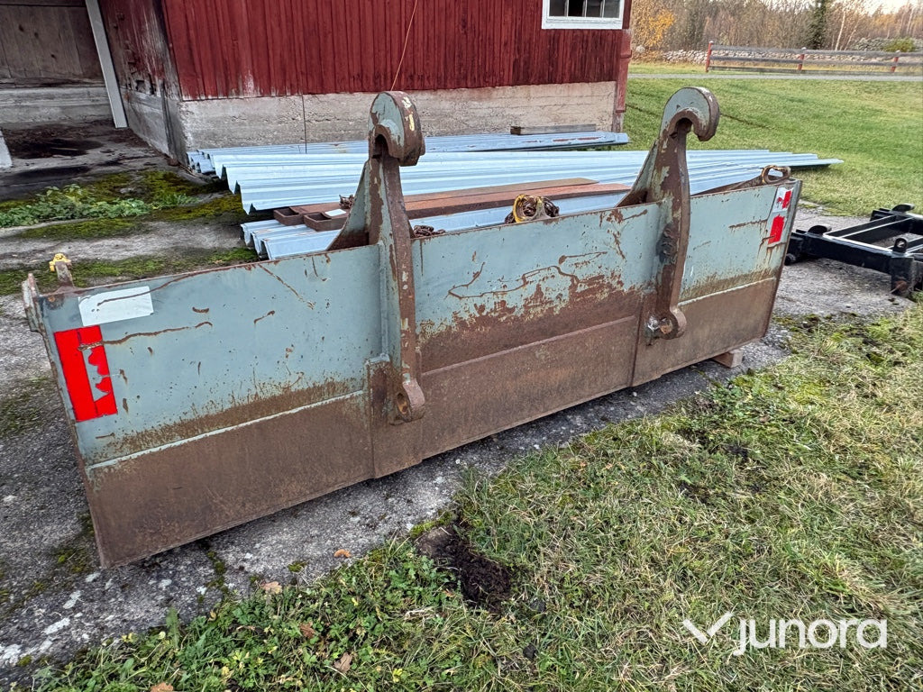 Planeringskopa - Norje - Loader bucket: picture 4 Planeringskopa - Norje - Loader bucket: picture 4