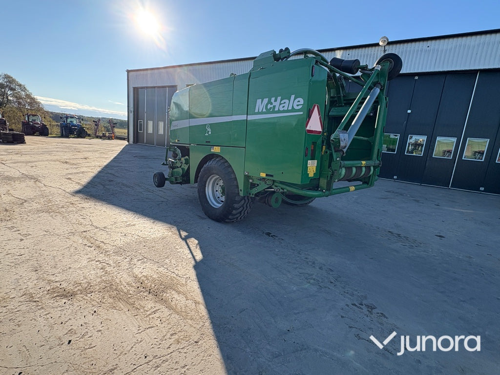 Rundbalspress Mchale fusion 2 - Round baler: picture 2 Rundbalspress Mchale fusion 2 - Round baler: picture 2