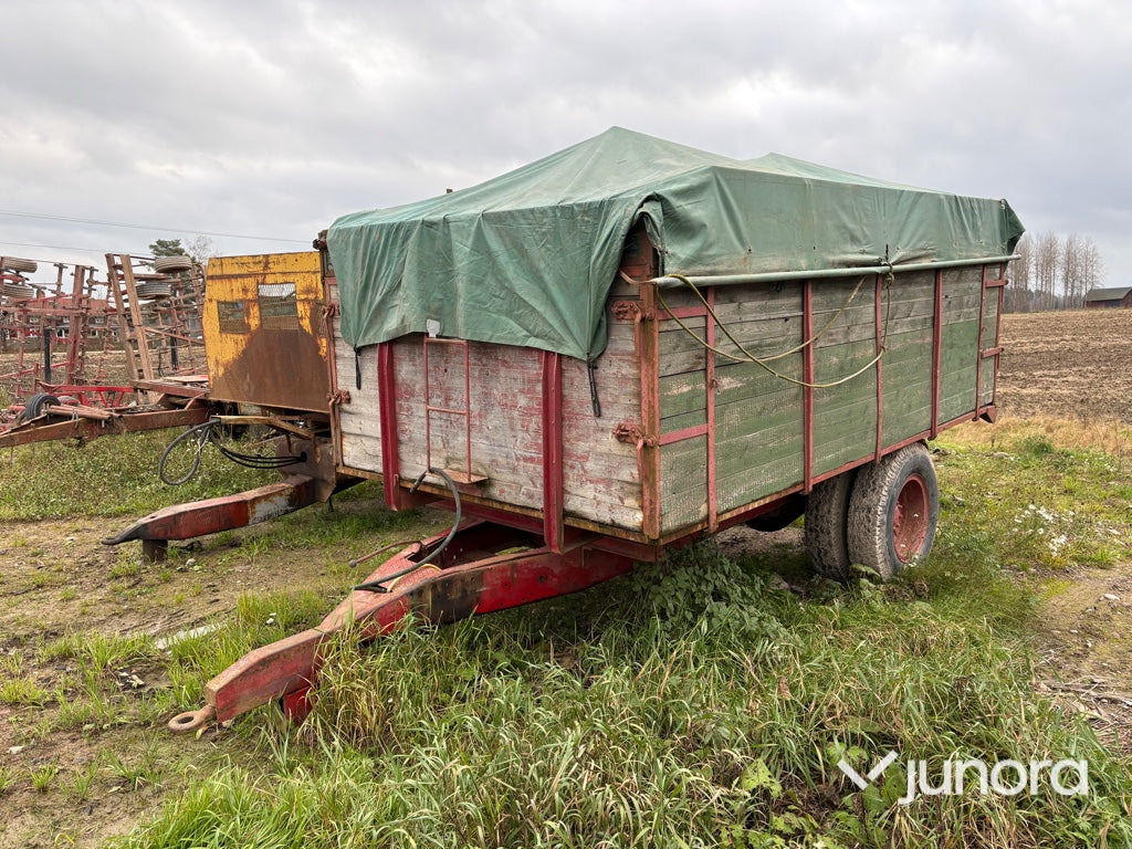 Tippvagn - Farm tipping trailer/ Dumper: picture 1 Tippvagn - Farm tipping trailer/ Dumper: picture 1