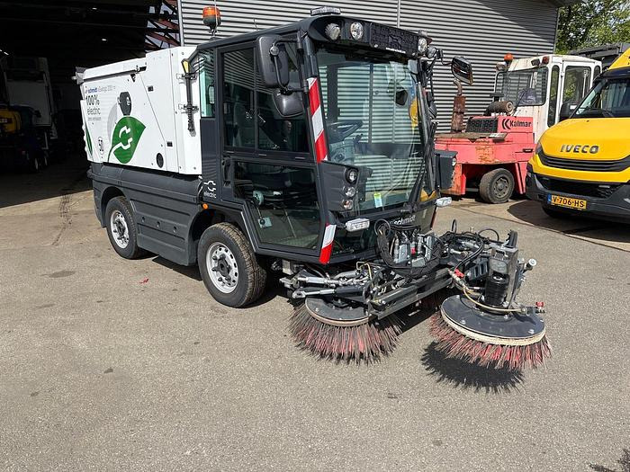 Schmidt eSwingo 200+ - Road sweeper: picture 4 Schmidt eSwingo 200+ - Road sweeper: picture 4