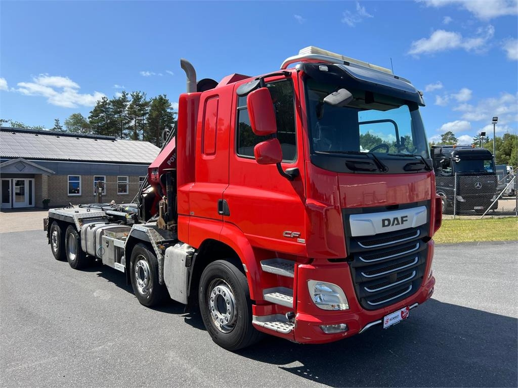 DAF CF 480 FAX 8x2*6 - Skip loader truck: picture 4 DAF CF 480 FAX 8x2*6 - Skip loader truck: picture 4