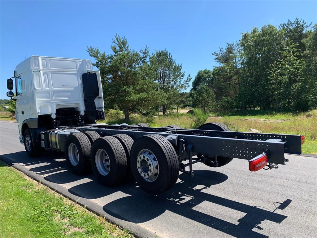 DAF XF 430 FAW 8x4*4 Tridem - Skip loader truck: picture 4 DAF XF 430 FAW 8x4*4 Tridem - Skip loader truck: picture 4
