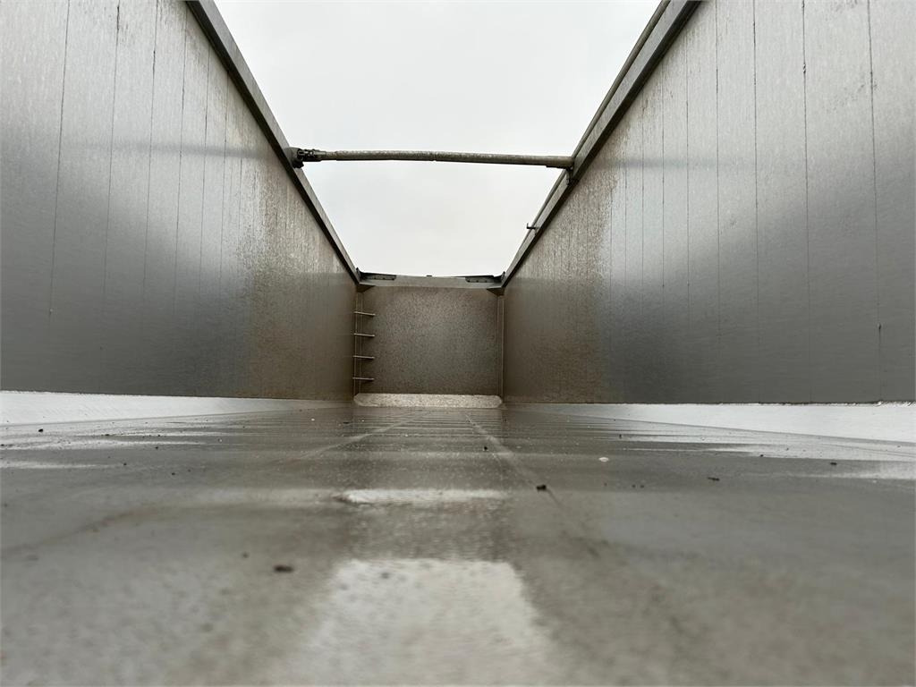 Tipper semi-trailer MTDK TK400 - 60m3 alu kasse: picture 19