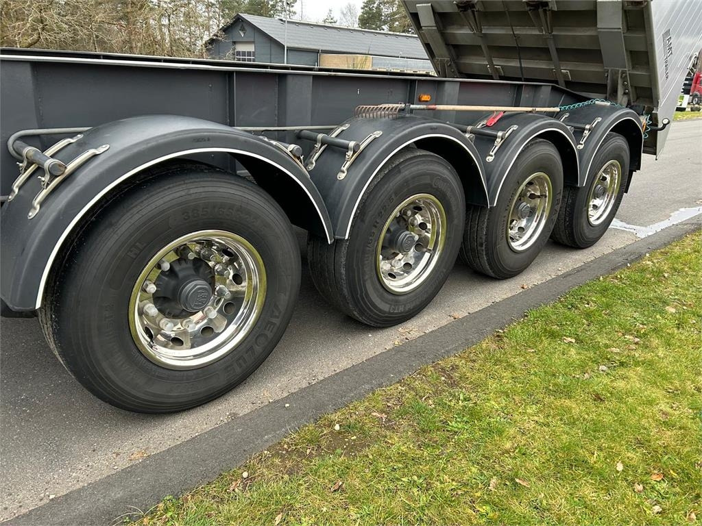 Tipper semi-trailer MTDK TK400 - 60m3 alu kasse: picture 6