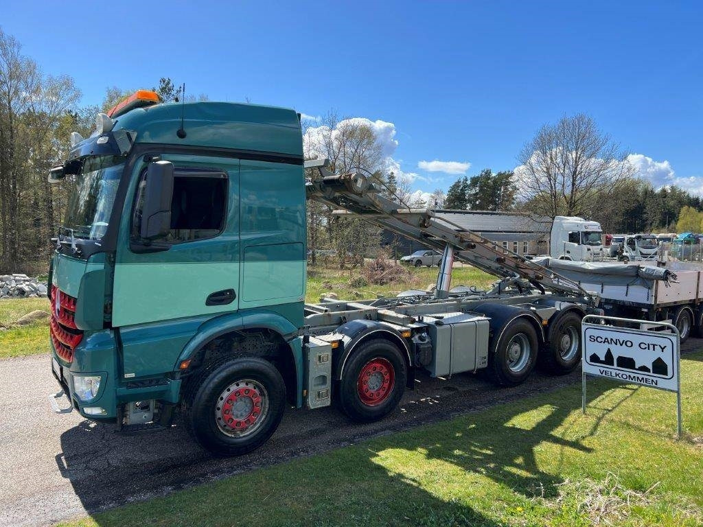 Mercedes-Benz Arocs 3251 K - Skip loader truck: picture 1 Mercedes-Benz Arocs 3251 K - Skip loader truck: picture 1