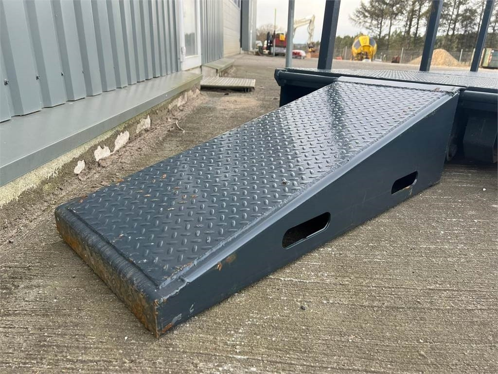 Flatbed body Scancon ML6000R Maskinlad på hejselads ramme: picture 6