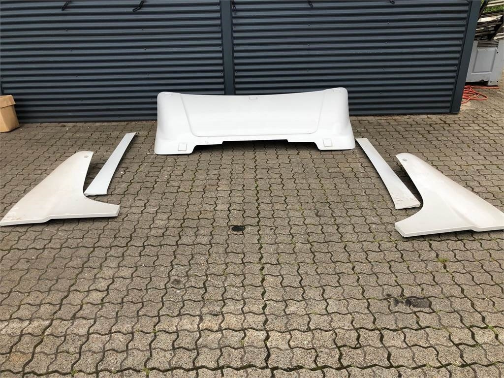 Scania Spoilersæt CR19 Highline  - Aerodynamics/ Spoiler for Truck: picture 3 Scania Spoilersæt CR19 Highline  - Aerodynamics/ Spoiler for Truck: picture 3