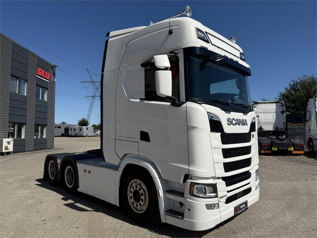 Scania S560 A 6x2 NB 2950 - Tractor unit: picture 1 Scania S560 A 6x2 NB 2950 - Tractor unit: picture 1