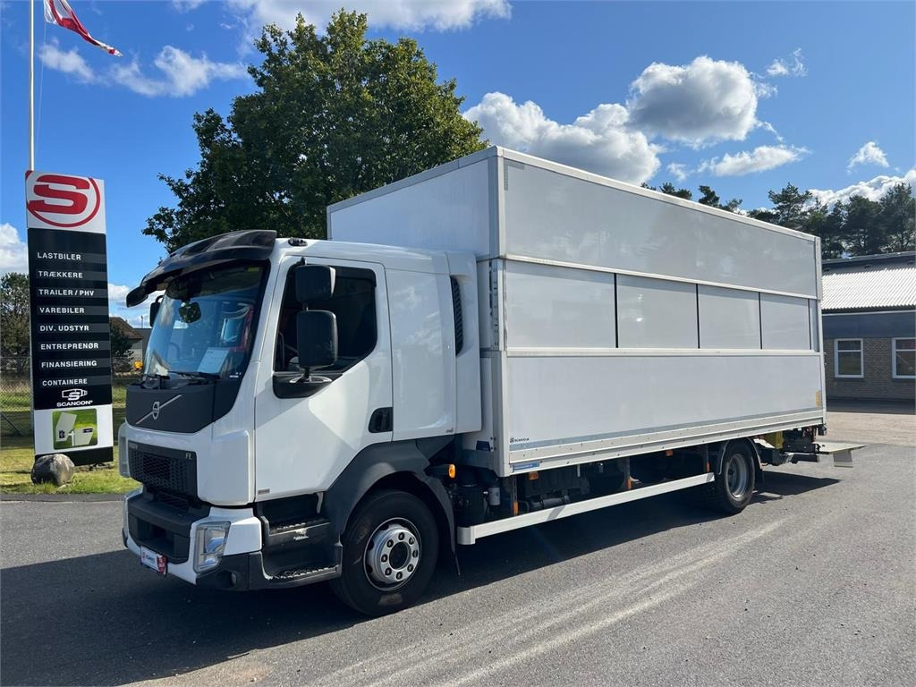 Volvo FL 250 16 ton - Box truck: picture 2 Volvo FL 250 16 ton - Box truck: picture 2