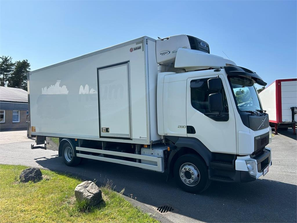 Volvo FL 280 (12 ton) Dobbelt compartment - Refrigerator truck: picture 5 Volvo FL 280 (12 ton) Dobbelt compartment - Refrigerator truck: picture 5