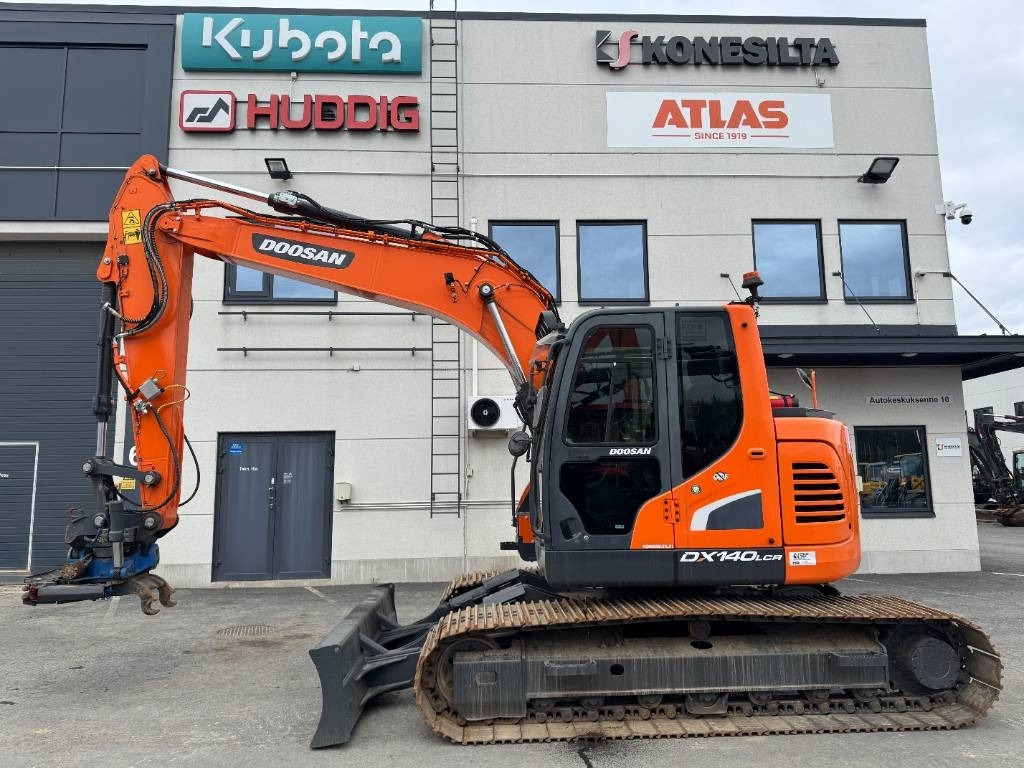 Doosan DX 140 LCR-5 Pyörittäjällä - Crawler excavator: picture 1 Doosan DX 140 LCR-5 Pyörittäjällä - Crawler excavator: picture 1