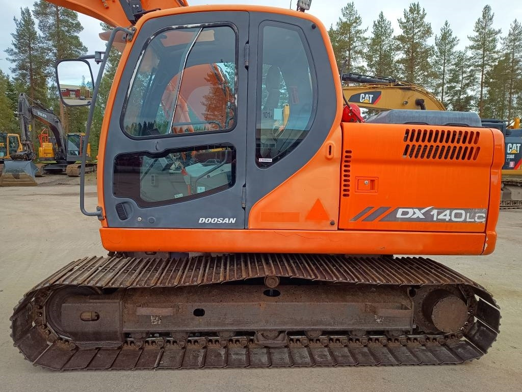 Doosan DX140LC KALLISTAJA+PYÖRITTÄJÄ - Crawler excavator: picture 2 Doosan DX140LC KALLISTAJA+PYÖRITTÄJÄ - Crawler excavator: picture 2