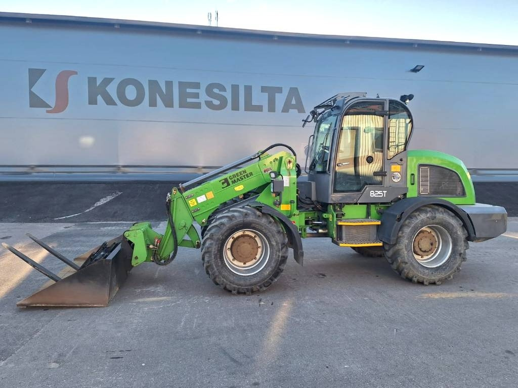 Greenmaster 825T TELEKUORMAAJA  - Wheel loader: picture 2 Greenmaster 825T TELEKUORMAAJA  - Wheel loader: picture 2