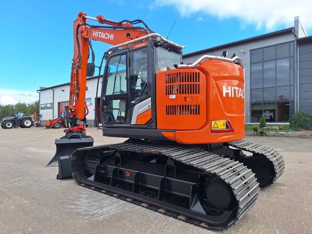 Hitachi ZX135USL-7 PUSKULEVY -SUOALUSTA- - Crawler excavator: picture 3 Hitachi ZX135USL-7 PUSKULEVY -SUOALUSTA- - Crawler excavator: picture 3