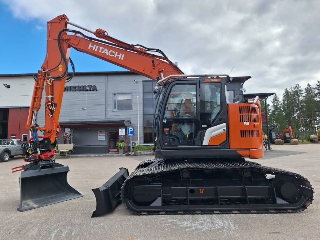 Hitachi ZX135USL-7 PUSKULEVY -SUOALUSTA- - Crawler excavator: picture 1 Hitachi ZX135USL-7 PUSKULEVY -SUOALUSTA- - Crawler excavator: picture 1