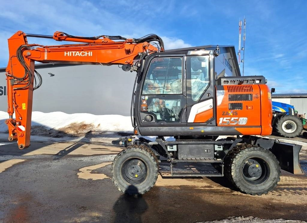 Hitachi ZX155W-7 KUIN UUSI - Wheel excavator: picture 1 Hitachi ZX155W-7 KUIN UUSI - Wheel excavator: picture 1
