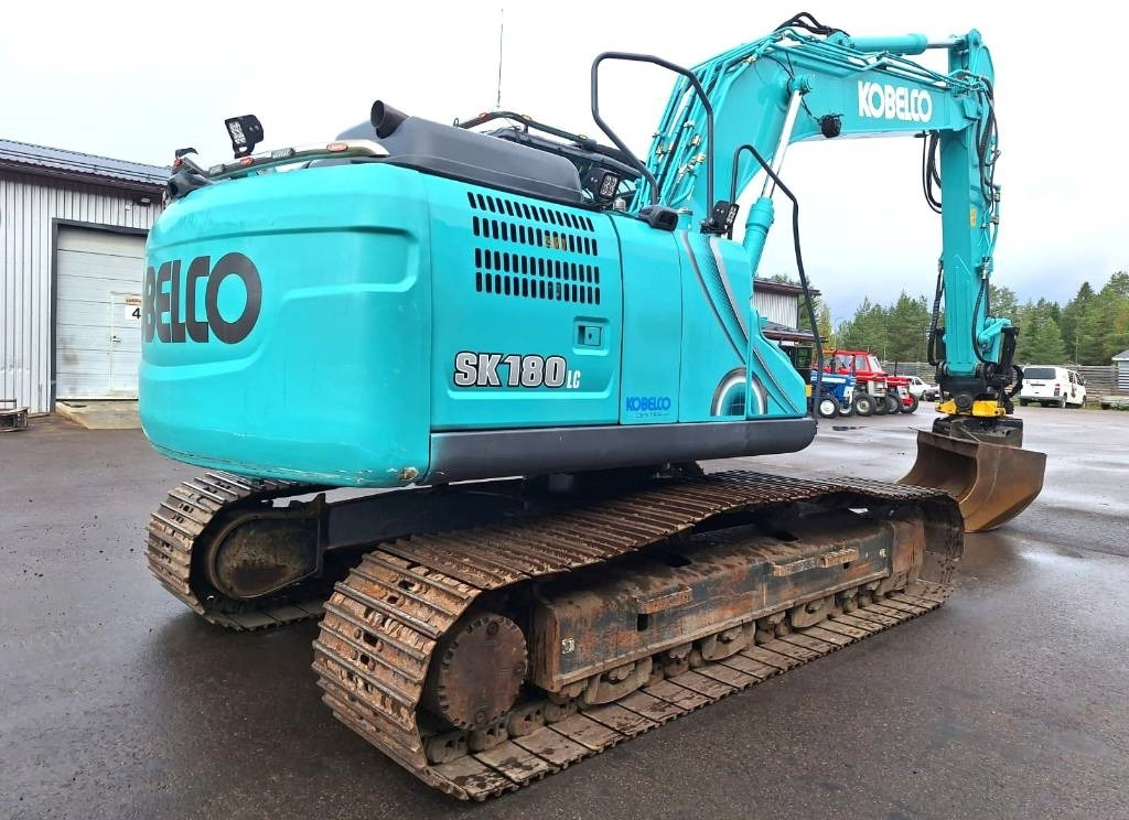 Kobelco SK180LC-10 PYÖRITTÄJÄLLÄ  - Crawler excavator: picture 4 Kobelco SK180LC-10 PYÖRITTÄJÄLLÄ  - Crawler excavator: picture 4