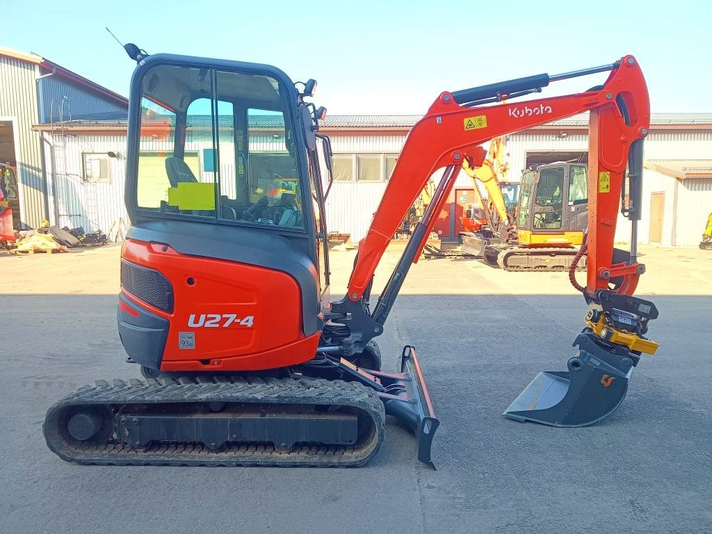 Kubota U27-4 UUDELLA PYÖRITTÄJÄLLÄ - Mini excavator: picture 5 Kubota U27-4 UUDELLA PYÖRITTÄJÄLLÄ - Mini excavator: picture 5