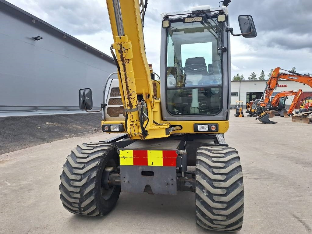 Wheel excavator New Holland MYYTY! SOLD! MH2.6 ENGCON PIHDEILLÄ: picture 7