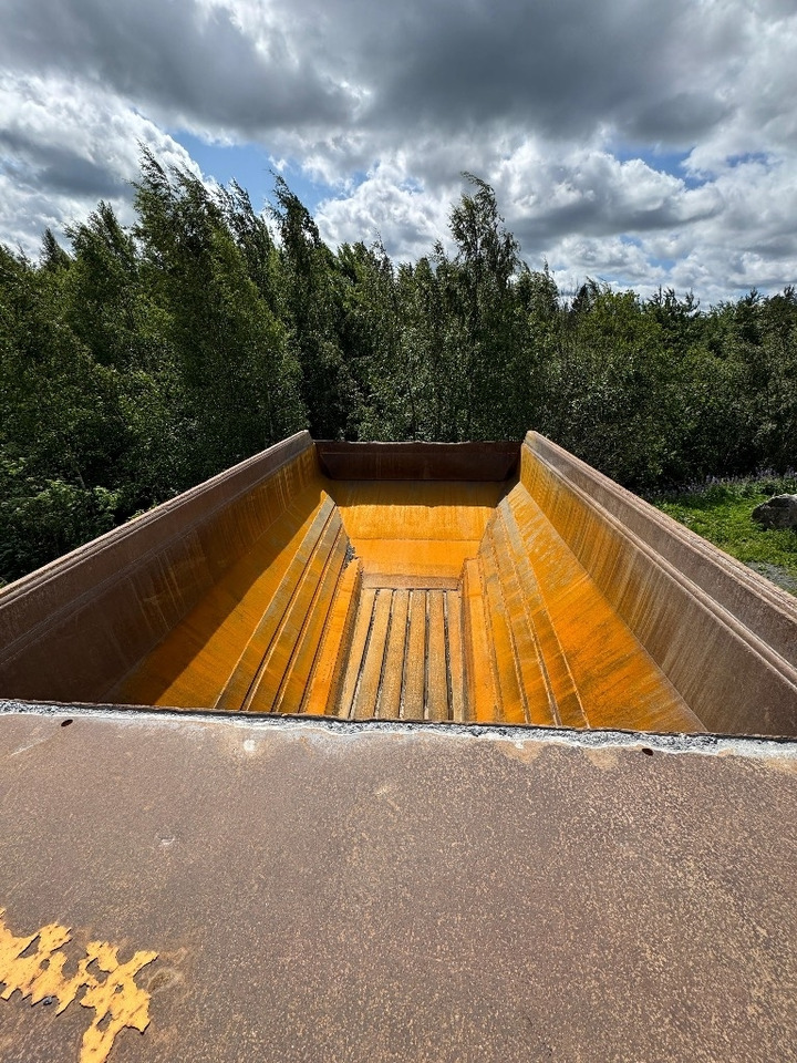 Articulated dumper Volvo A 40 D: picture 14