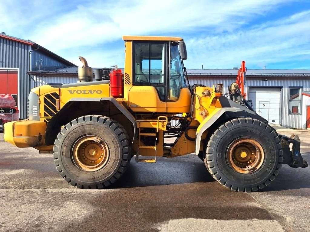 Volvo L120F VIPUOHJAUS  - Wheel loader: picture 5 Volvo L120F VIPUOHJAUS  - Wheel loader: picture 5