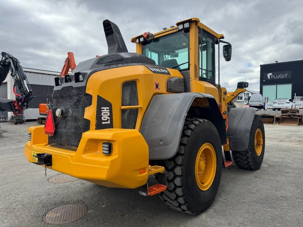 Volvo L90H UUSILLA RENKAILLA  - Wheel loader: picture 5 Volvo L90H UUSILLA RENKAILLA  - Wheel loader: picture 5