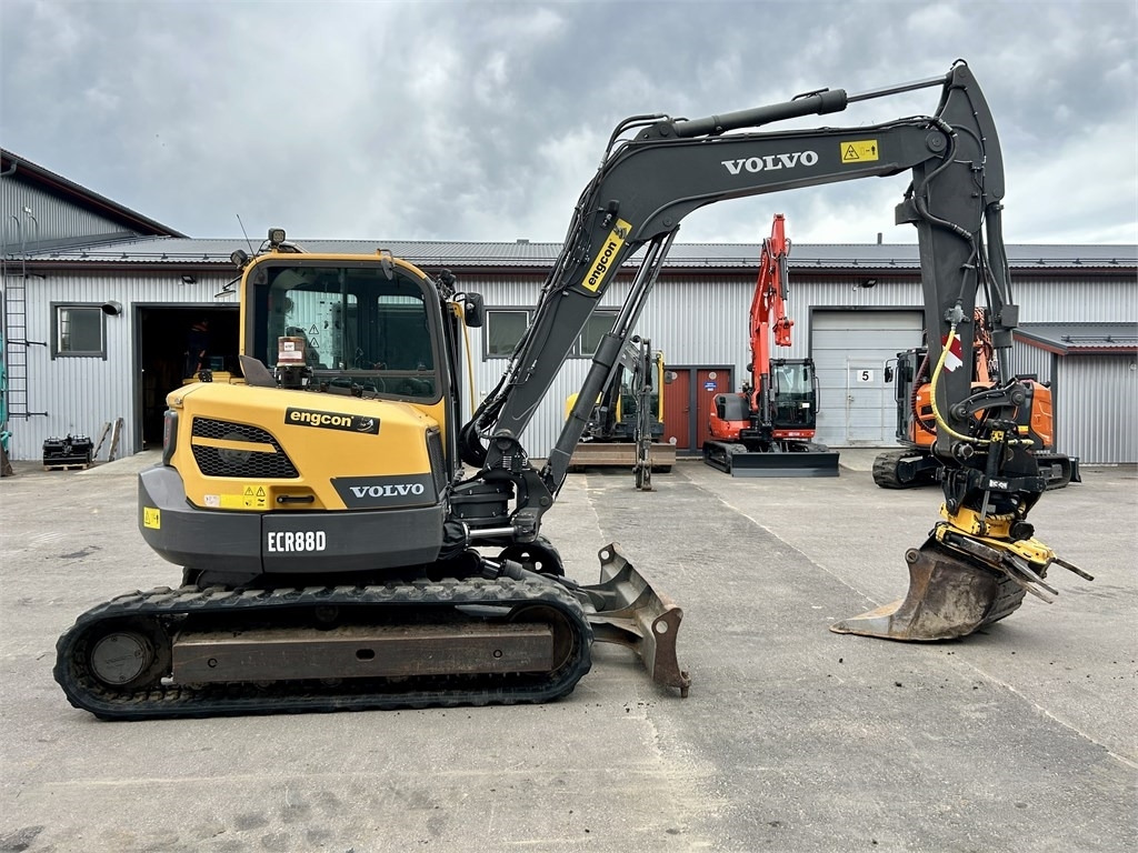 Volvo MYYTY! SOLD! ECR88D + TYÖLAITTEET  - Mini excavator: picture 5 Volvo MYYTY! SOLD! ECR88D + TYÖLAITTEET  - Mini excavator: picture 5