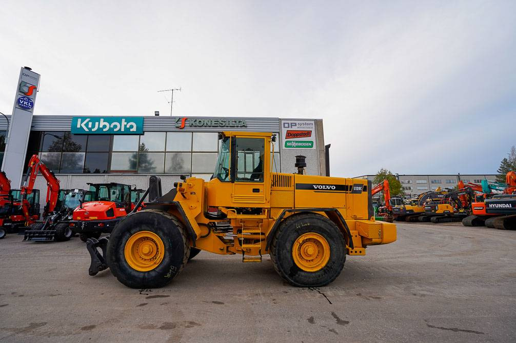 Wheel loader Volvo MYYTY! SOLD! L120C: picture 1