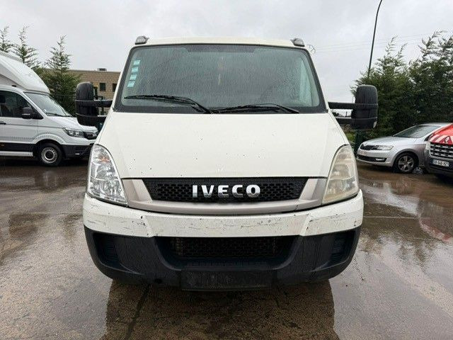 Iveco Daily 40C35. 3.0HPI-170PS. EU5. Motorschaden! - Flatbed van: picture 5 Iveco Daily 40C35. 3.0HPI-170PS. EU5. Motorschaden! - Flatbed van: picture 5