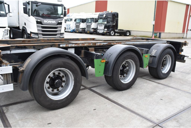 Renders ROC 16.27 CC - X STEERING - BPW AXLES - DISC BRAKES - - Container transporter/ Swap body semi-trailer: picture 5 Renders ROC 16.27 CC - X STEERING - BPW AXLES - DISC BRAKES - - Container transporter/ Swap body semi-trailer: picture 5