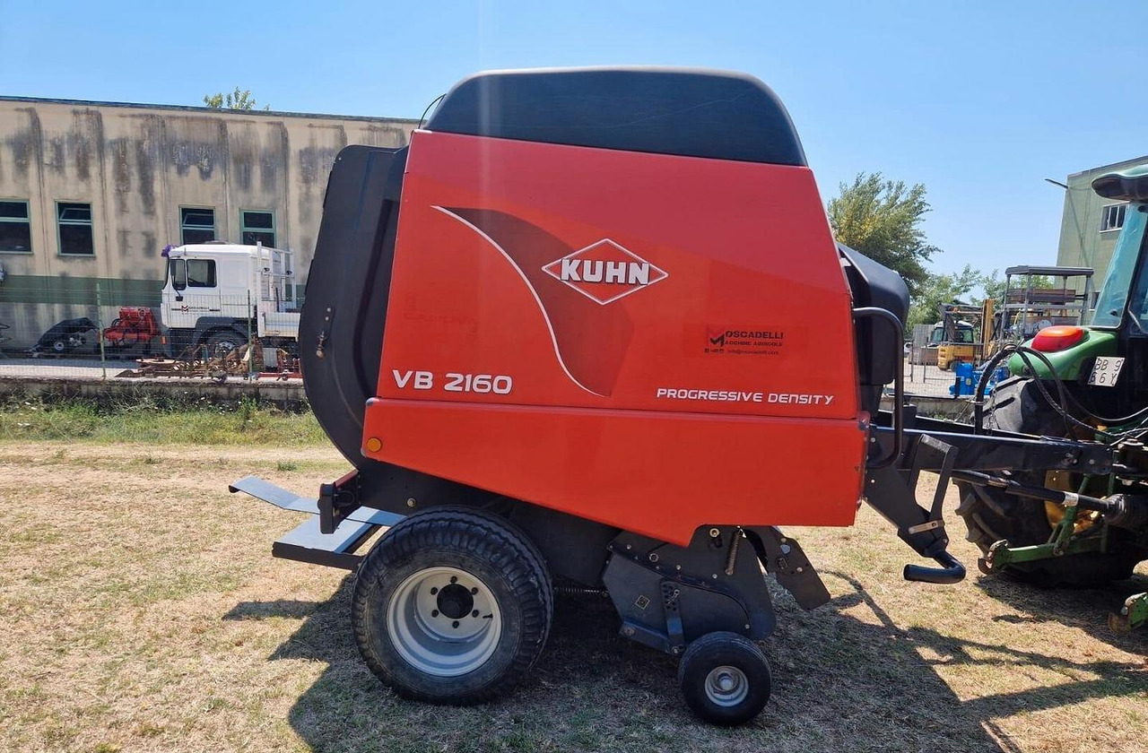 Rotopressa Kuhn - Round baler: picture 2 Rotopressa Kuhn - Round baler: picture 2