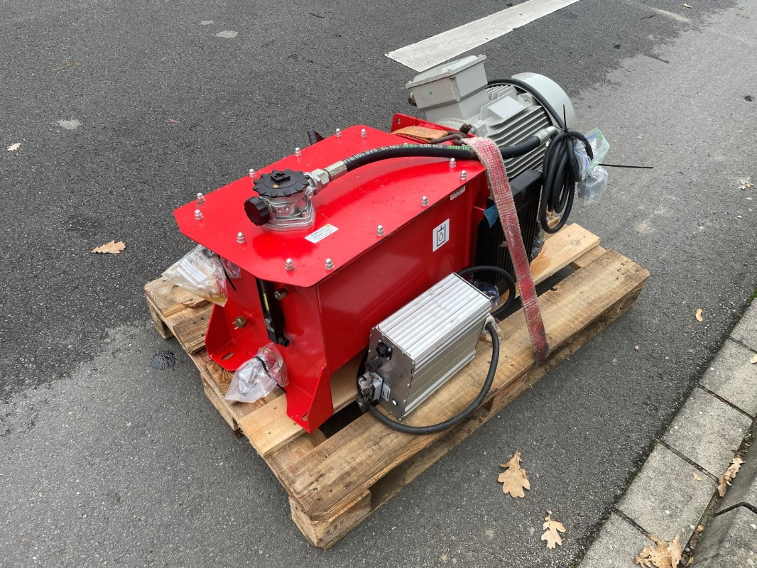 Aggregat 11KW - Tool/ Equipment: picture 4 Aggregat 11KW - Tool/ Equipment: picture 4