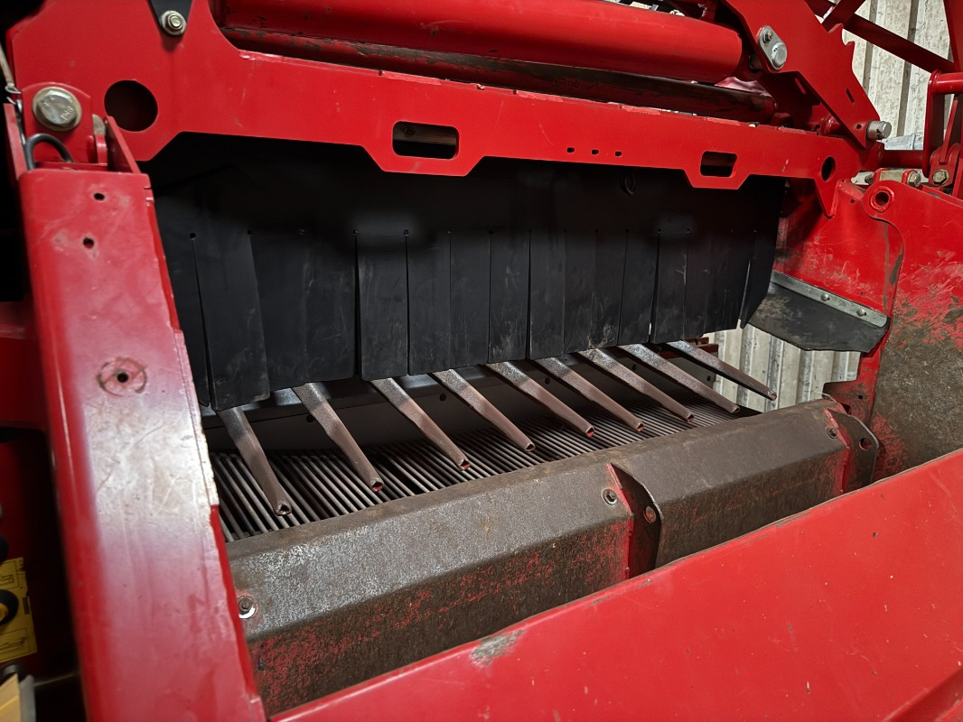 Grimme CS 170 RotaPower - Potato harvester: picture 4 Grimme CS 170 RotaPower - Potato harvester: picture 4