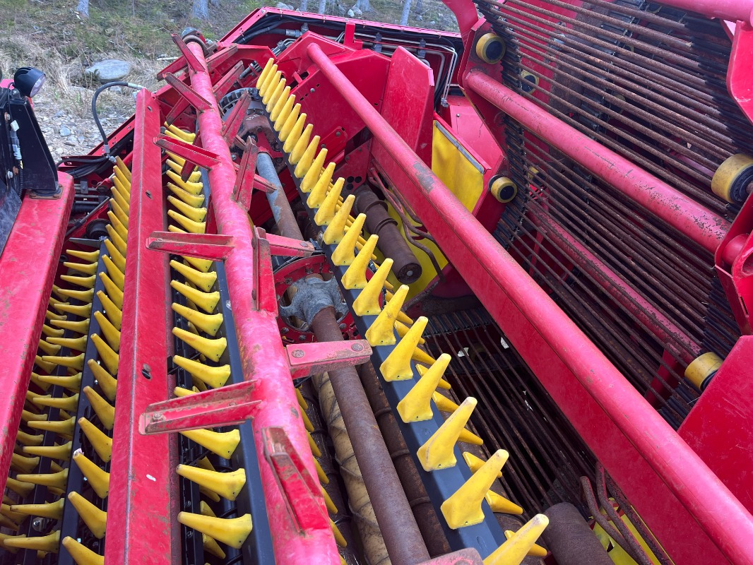 Harvester Grimme MAXTRON 620 II: picture 11