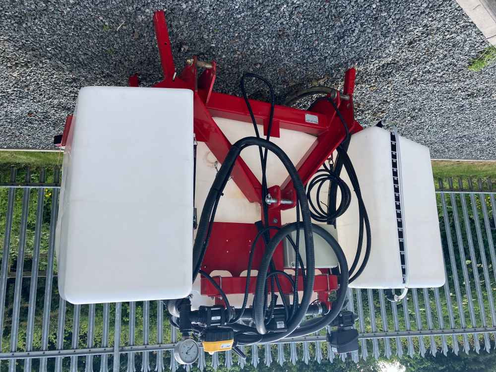 Grimme 1500L Fert Tank - Sprayer: picture 5 Grimme 1500L Fert Tank - Sprayer: picture 5