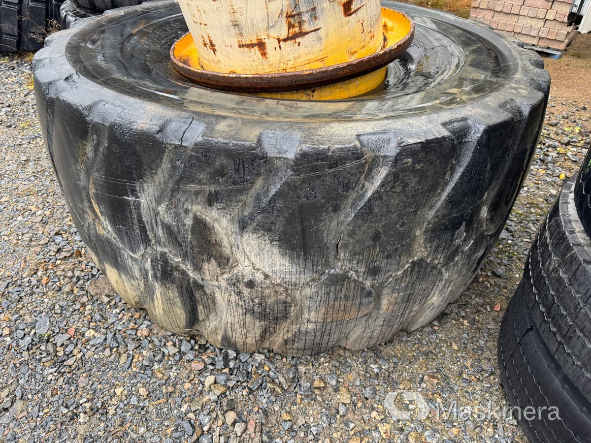 Däck Bridgestone 26.5R25 - Wheel and tire package for Construction machinery: picture 2 Däck Bridgestone 26.5R25 - Wheel and tire package for Construction machinery: picture 2