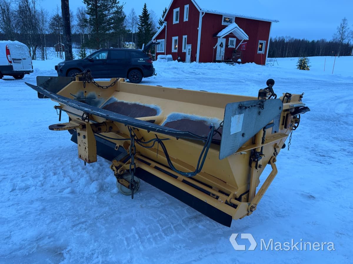 Falköping LB-1000 BL Sandspridare Falköping LB 1000 - Sand/ Salt spreader: picture 5 Falköping LB-1000 BL Sandspridare Falköping LB 1000 - Sand/ Salt spreader: picture 5