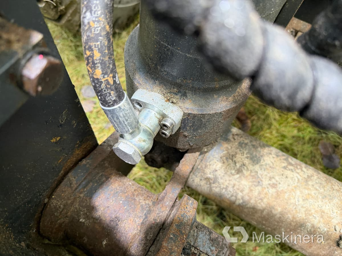 Crawler excavator Hjulgrävare Hyundai Robex 170W-7A: picture 24