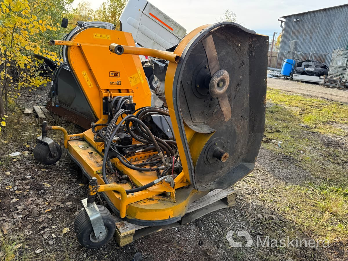 Klippdäck GMR Stensballe TH 4000 - Garden mower: picture 4 Klippdäck GMR Stensballe TH 4000 - Garden mower: picture 4