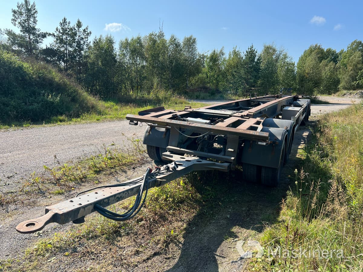 Lastväxlarsläp Cmt PT 12-20 - Roll-off/ Skip trailer: picture 3 Lastväxlarsläp Cmt PT 12-20 - Roll-off/ Skip trailer: picture 3
