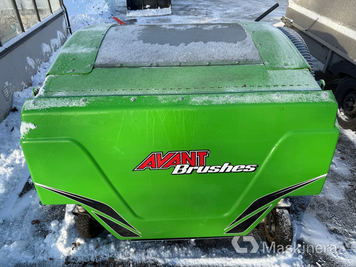 Lövsug 1300mm Avantfäste - Garden equipment: picture 2 Lövsug 1300mm Avantfäste - Garden equipment: picture 2