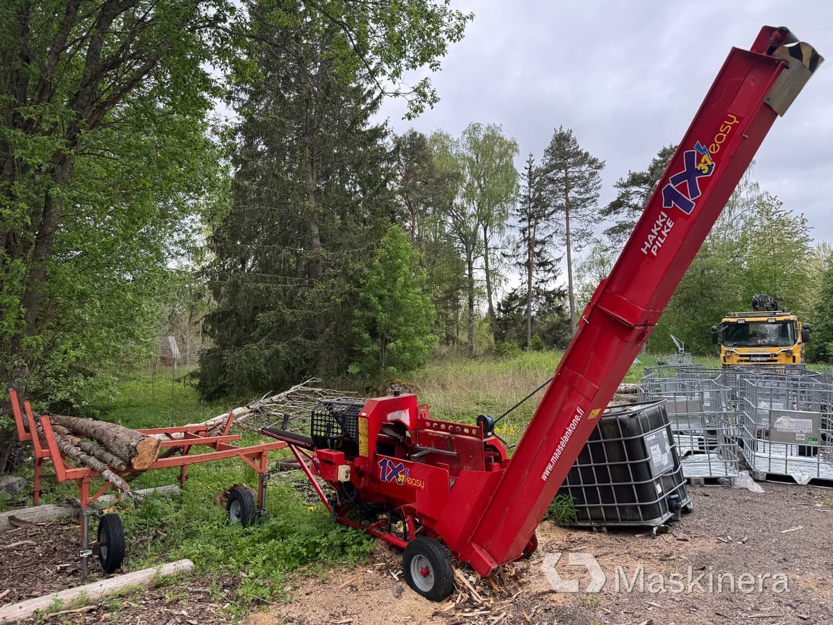 Vedmaskin Hakki Pilke 1X37 med stockbord - Other machinery: picture 1 Vedmaskin Hakki Pilke 1X37 med stockbord - Other machinery: picture 1