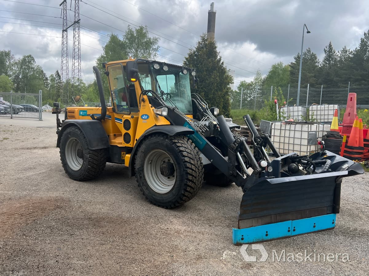 Redskapsbärare Wille 655C med tillbehör - Wheel loader: picture 4 Redskapsbärare Wille 655C med tillbehör - Wheel loader: picture 4